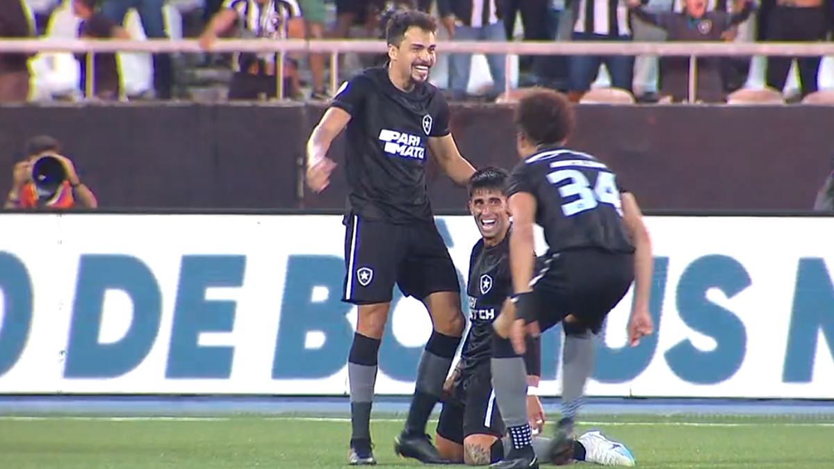Di Placido em Botafogo x Red Bull Bragantino | Campeonato Brasileiro 2023