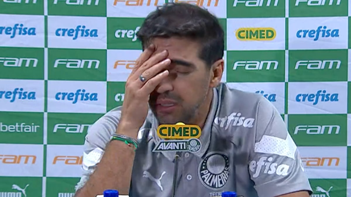 Abel Ferreira em Grêmio x Palmeiras | Campeonato Brasileiro 2023