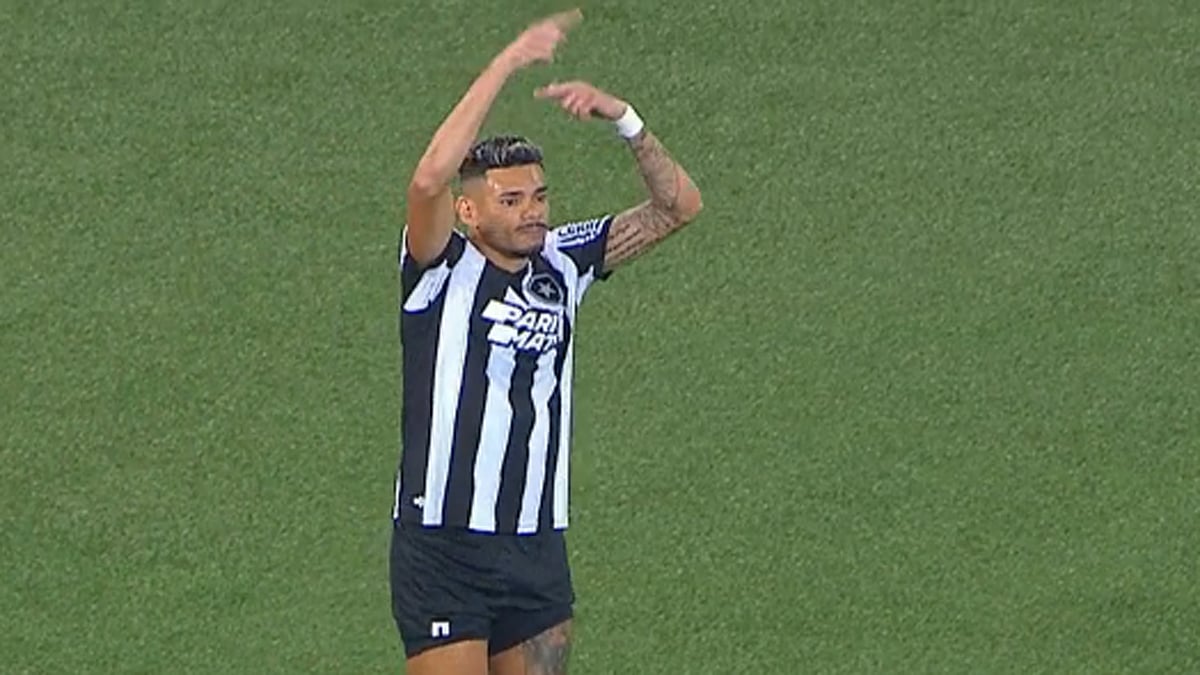 Tiquinho Soares em Botafogo x Universitario | Copa Libertadores 2024