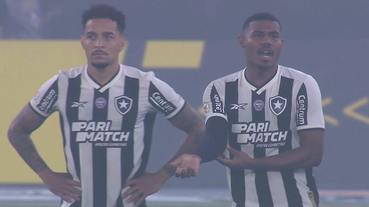 Gregore e Cuiabano em Botafogo x Fortaleza | Campeonato Brasileiro 2024