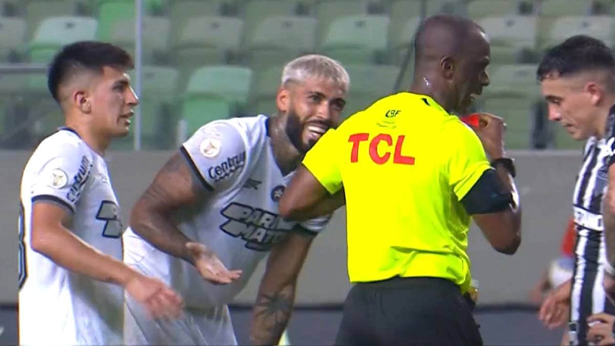 Alexander Barboza em Atlético-MG x Botafogo | Campeonato Brasileiro 2024
