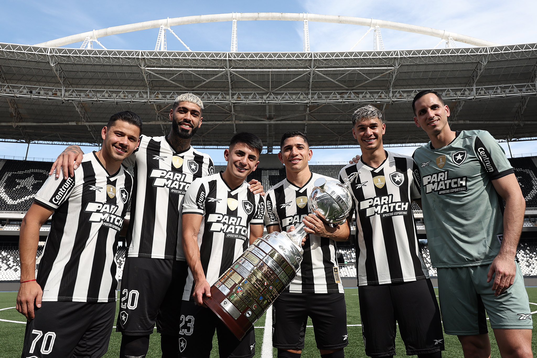 Óscar Romero, Alexander Barboza, Savarino, Mateo Ponte e Gatito Fernández, Botafogo campeão da Libertadores 2024