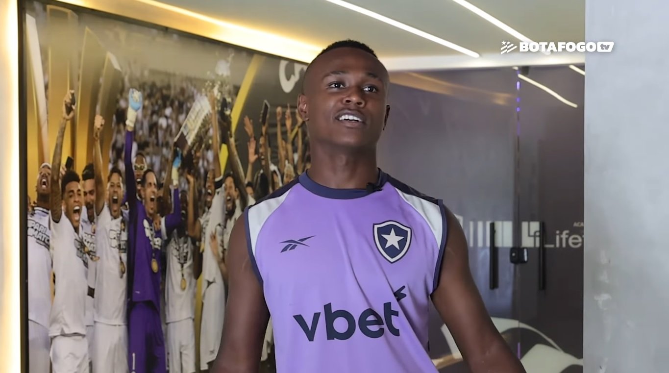 Nathan Fernandes, do Botafogo