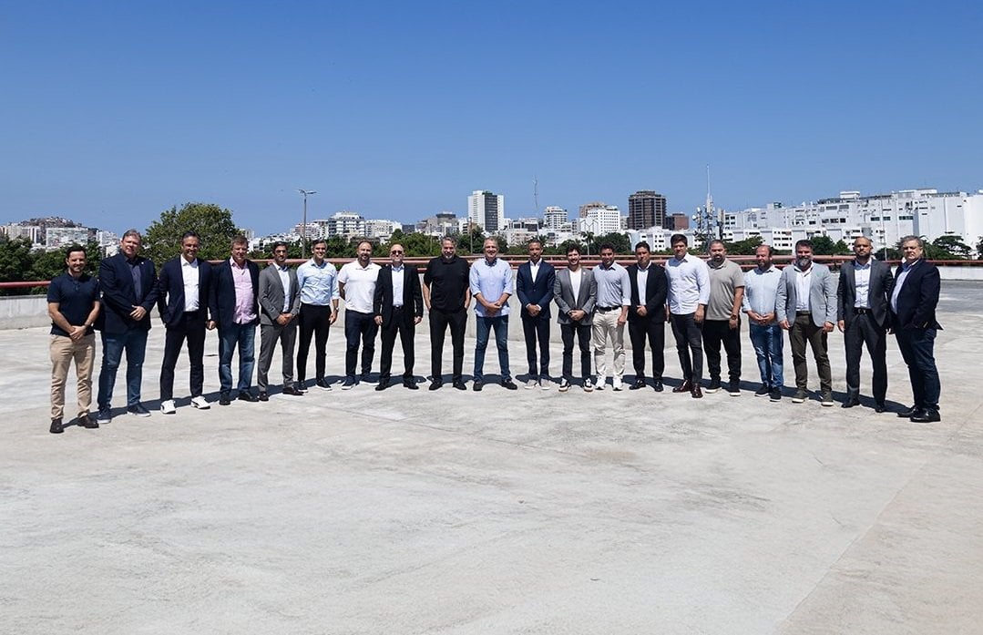 Reunião Libra e Liga Forte União