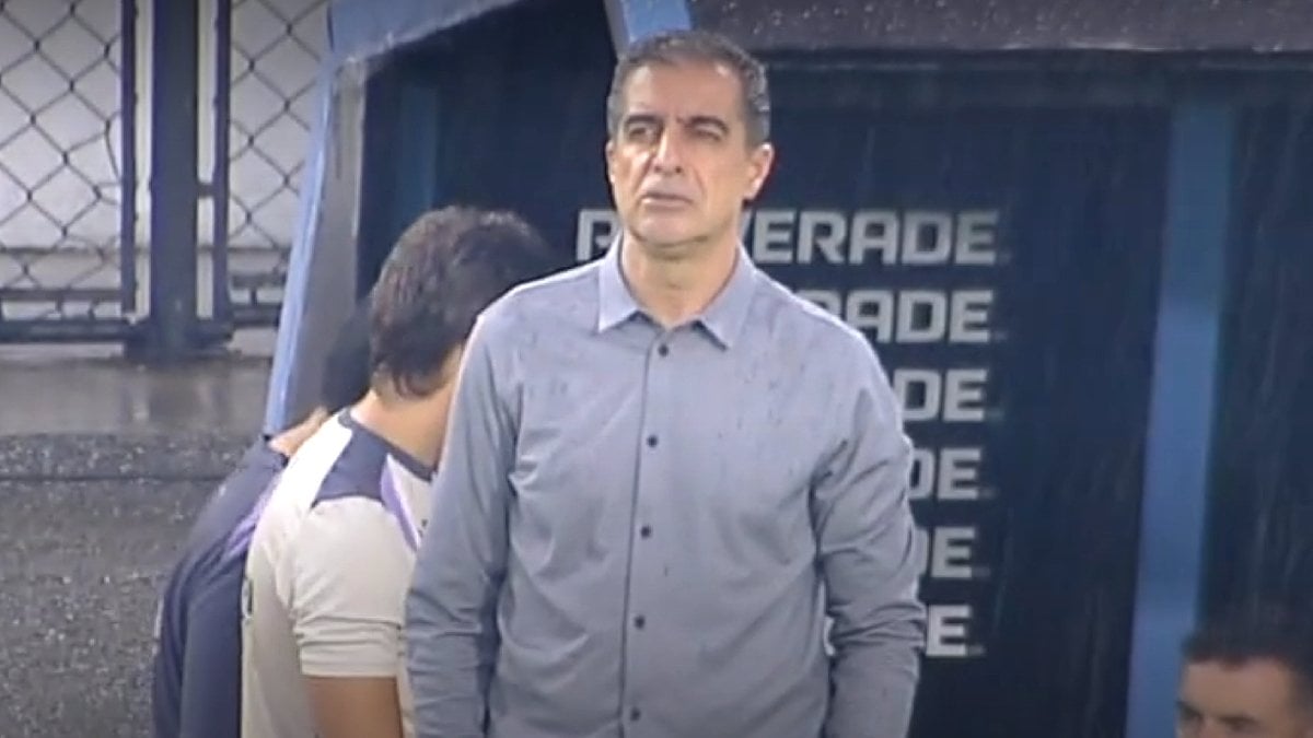 Renato Paiva em Carabobo x Botafogo | Libertadores 2025
